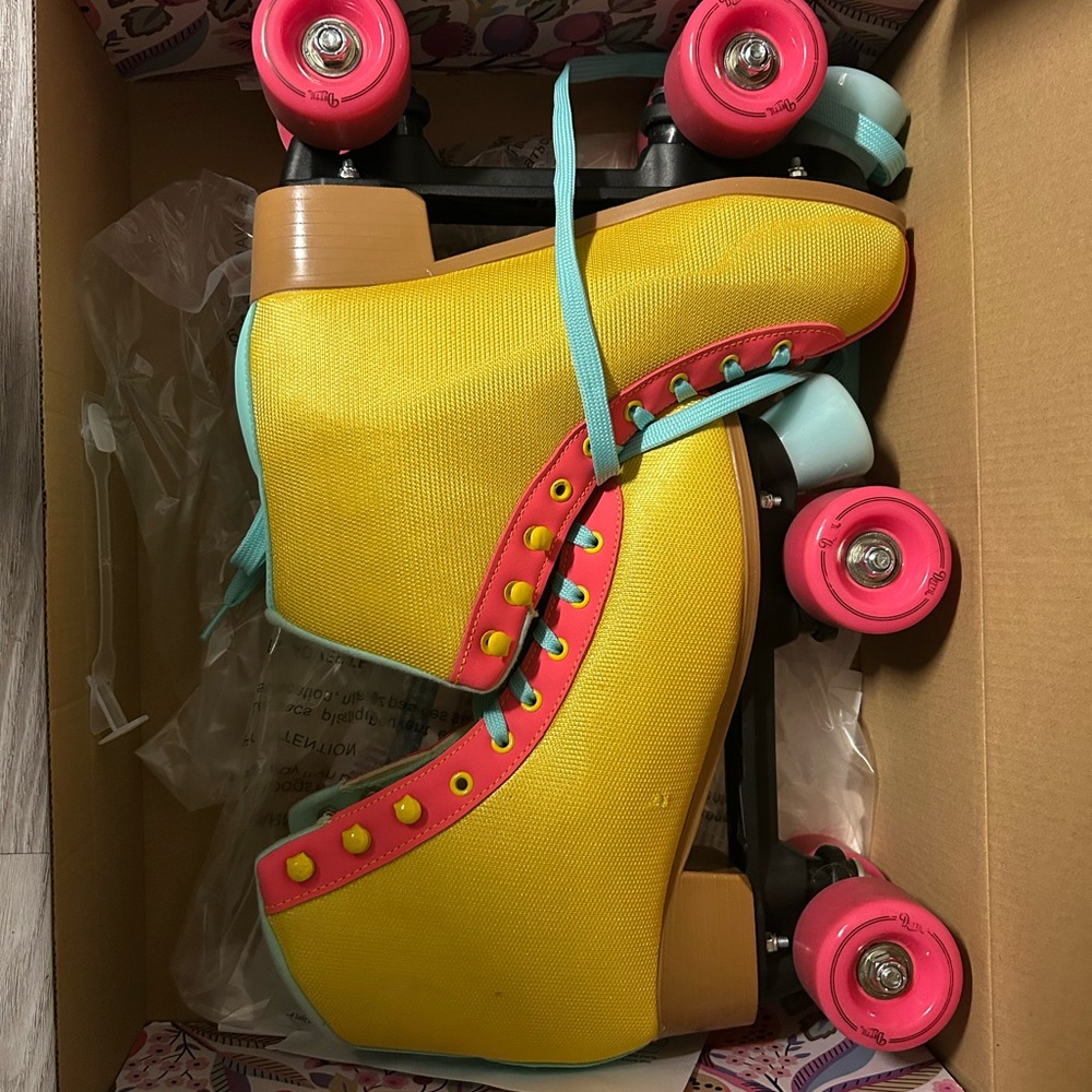 Cute Roller Skates - Dottie Lenexa Yellow Roller Skates with Pink Accents